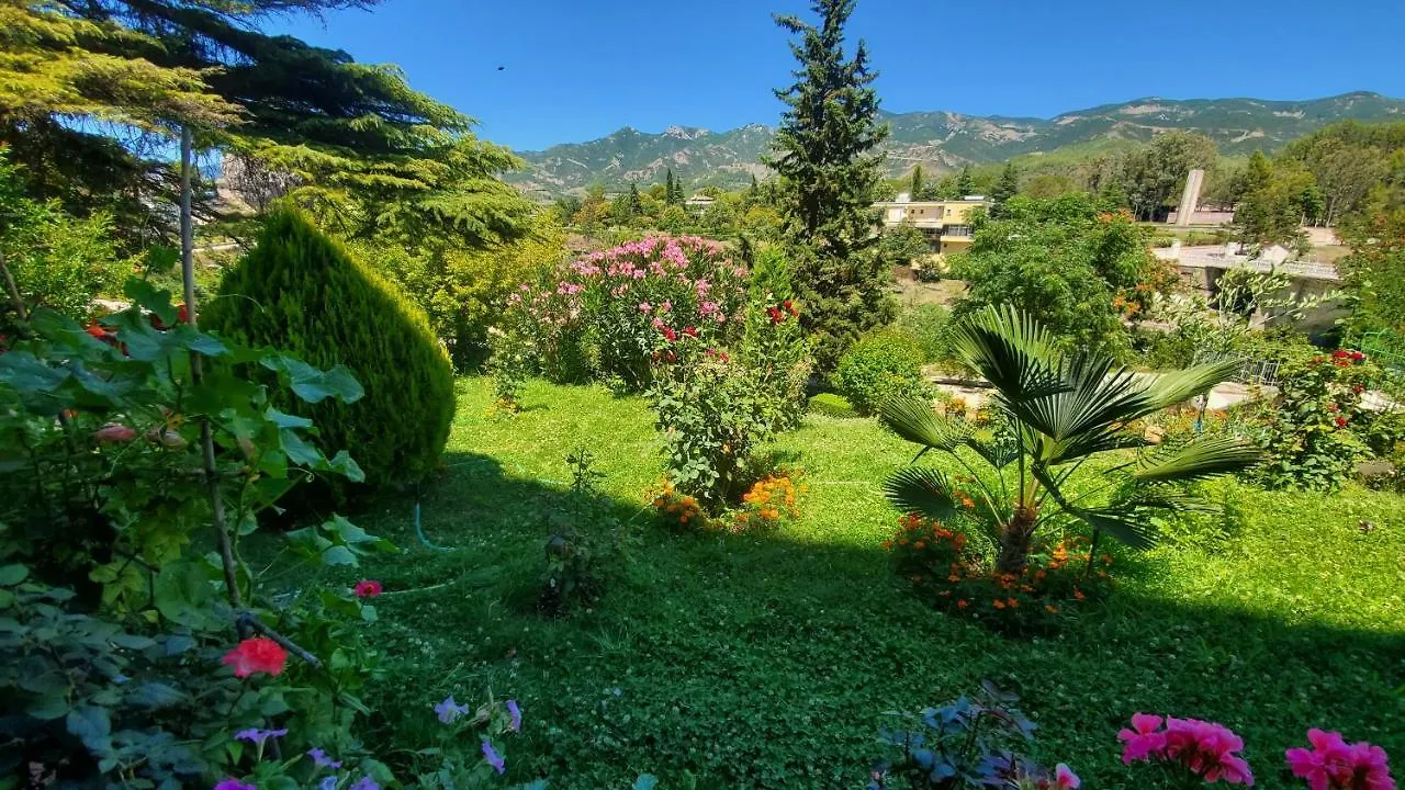 ****  Alvero Hotel Permet Albania
