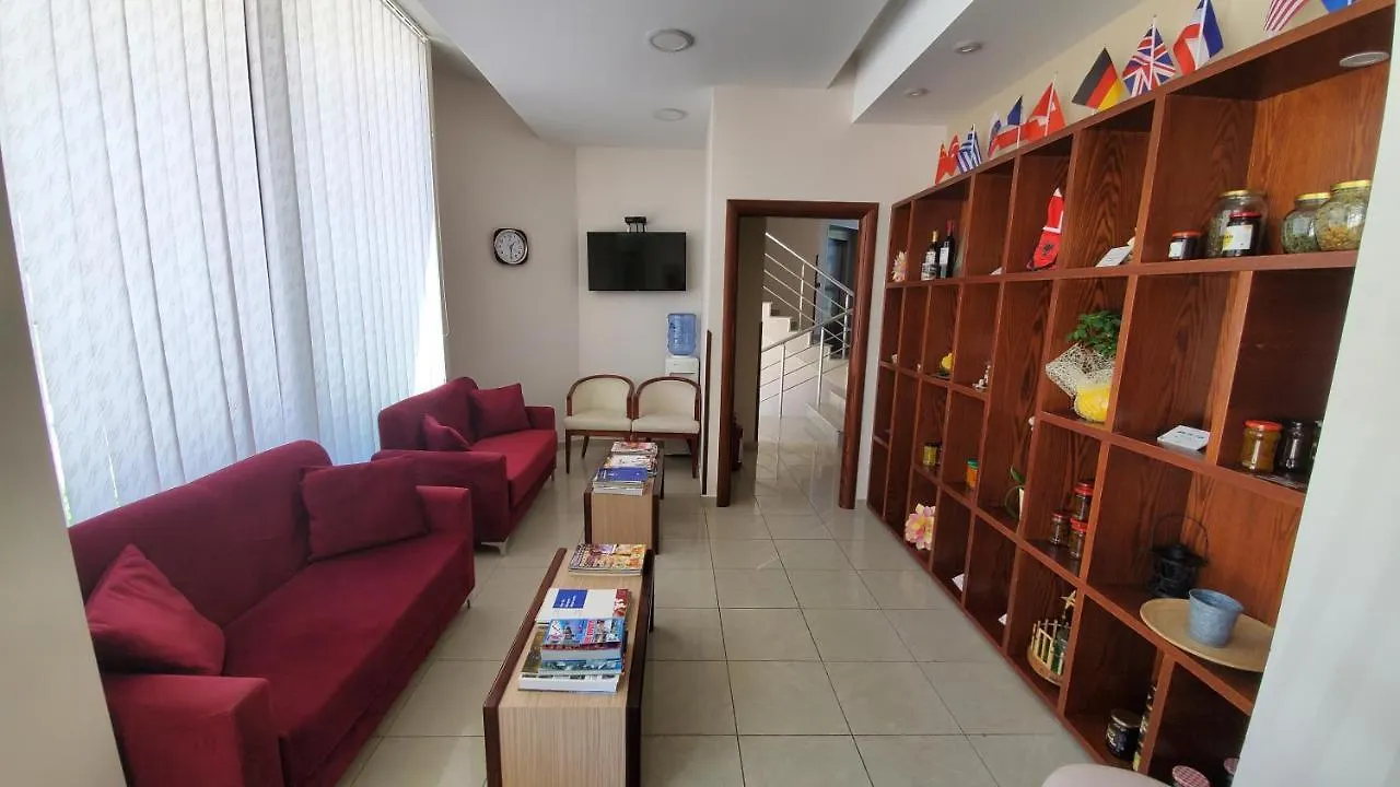 Alvero Hotel Permet 4*,